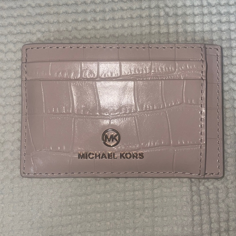 Used twice!! Michael Kors genuine leather small card wallet